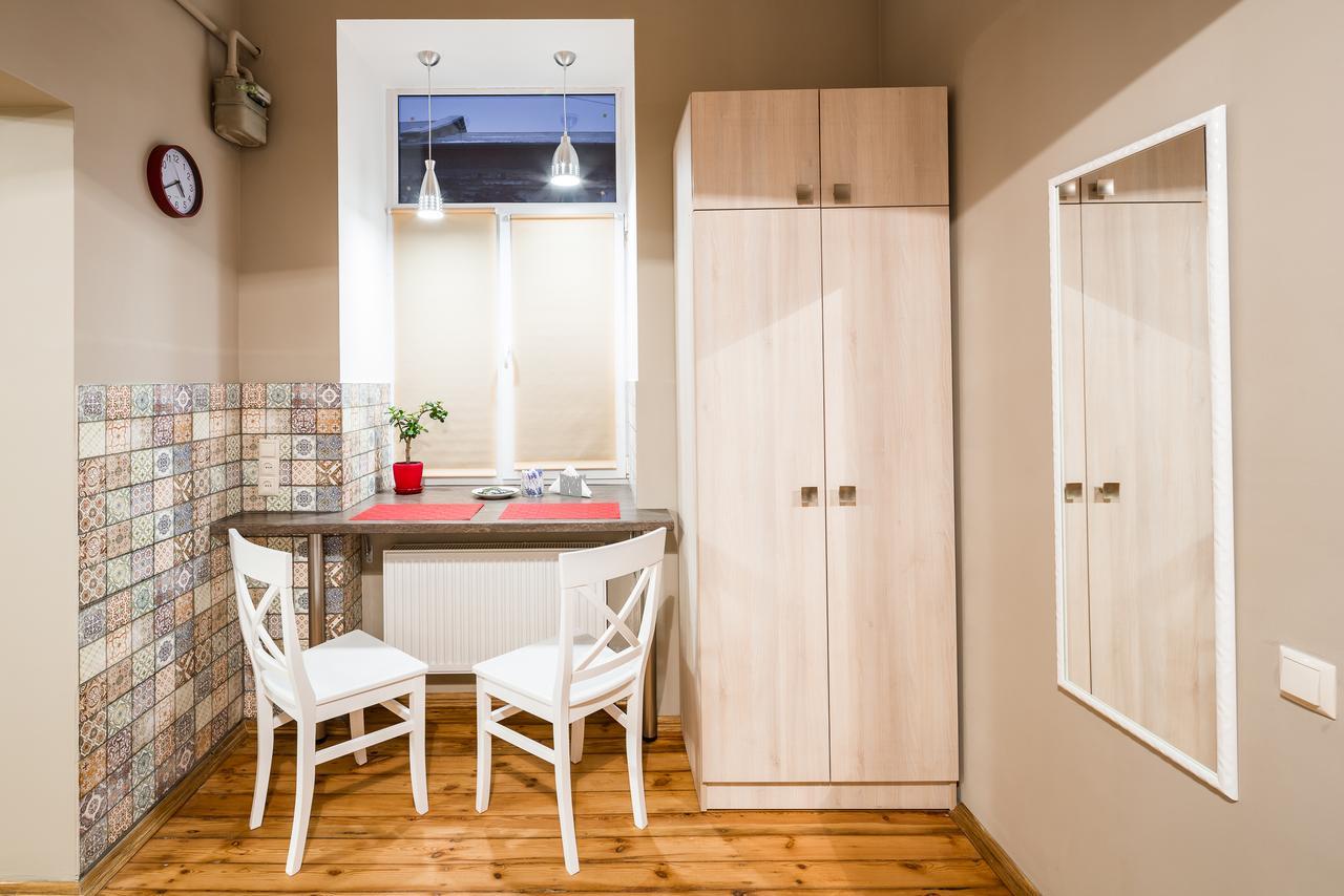 Onlviv Apartments Teatralna 23 Buitenkant foto